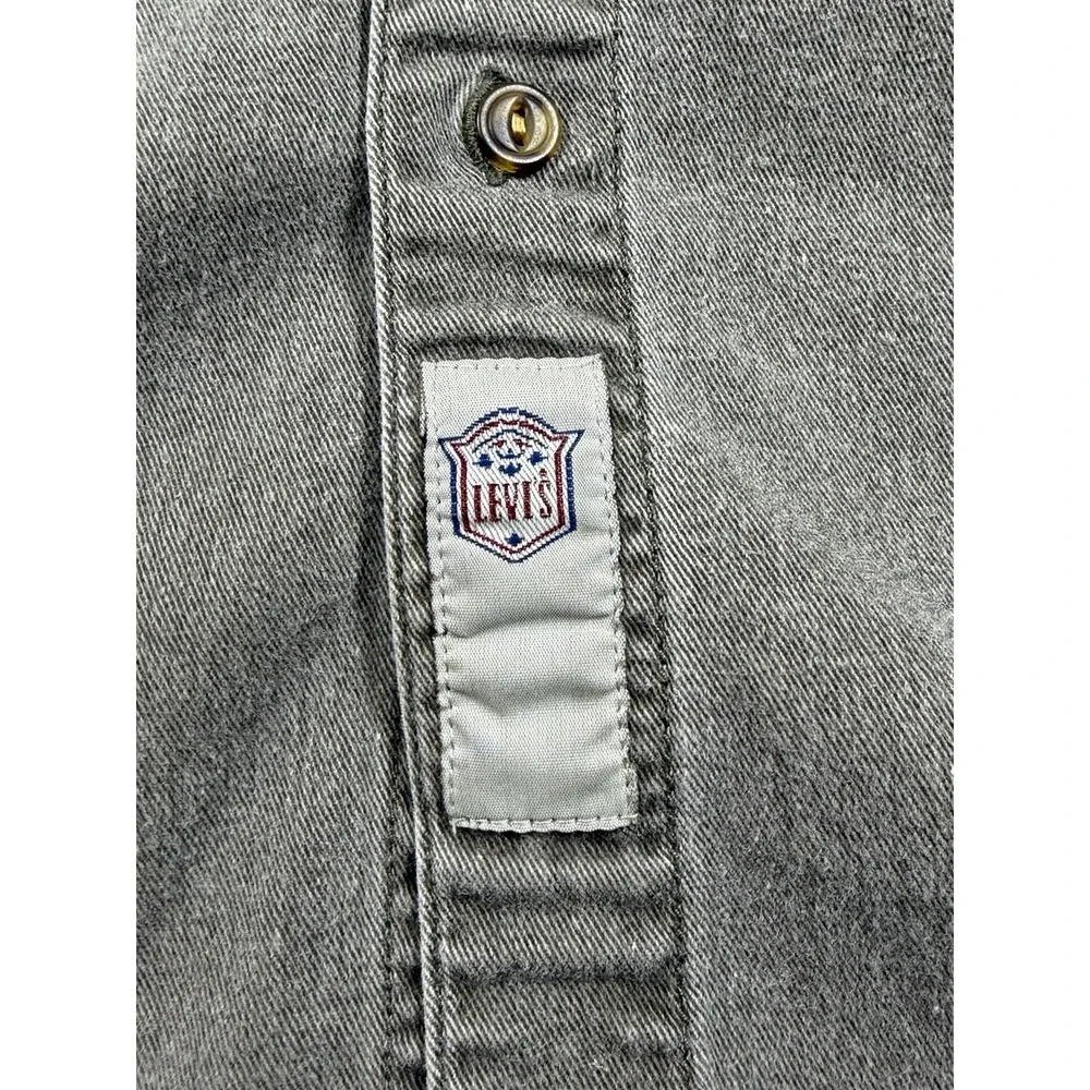 Vintage 90s Levis Denim Shirt Mens Medium Gray Faded Washed Button Up Workwear
